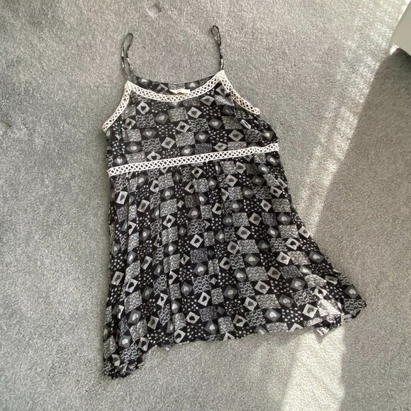 ❤️ Entro Baby Doll Spaghetti Strap Dress in Quilted Print LARGE    - P3 - Picture 4 of 9